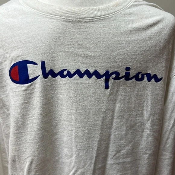 Champion long sleeve, size large - Picture 2 of 5